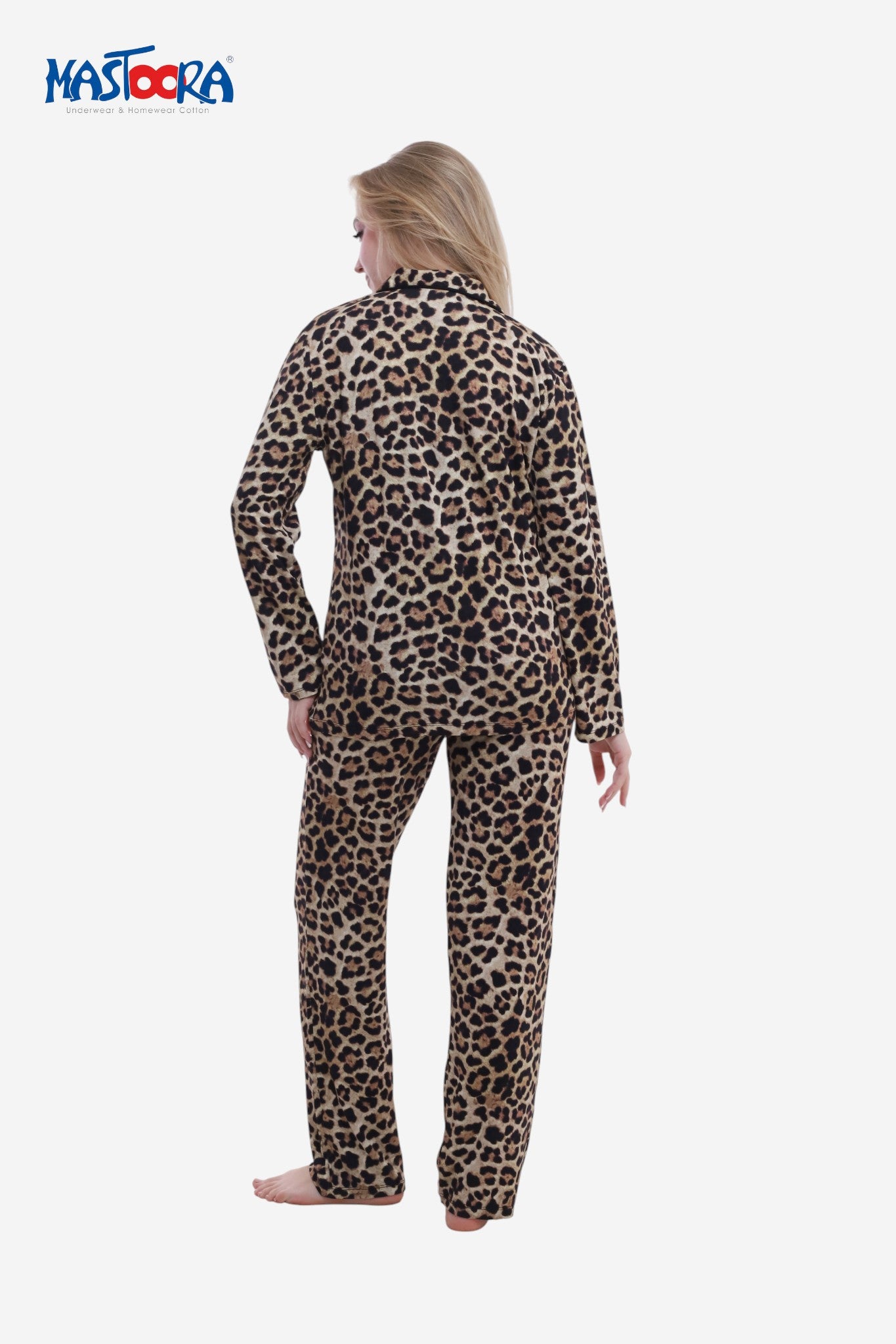 120 Women's pajamas with sleeves