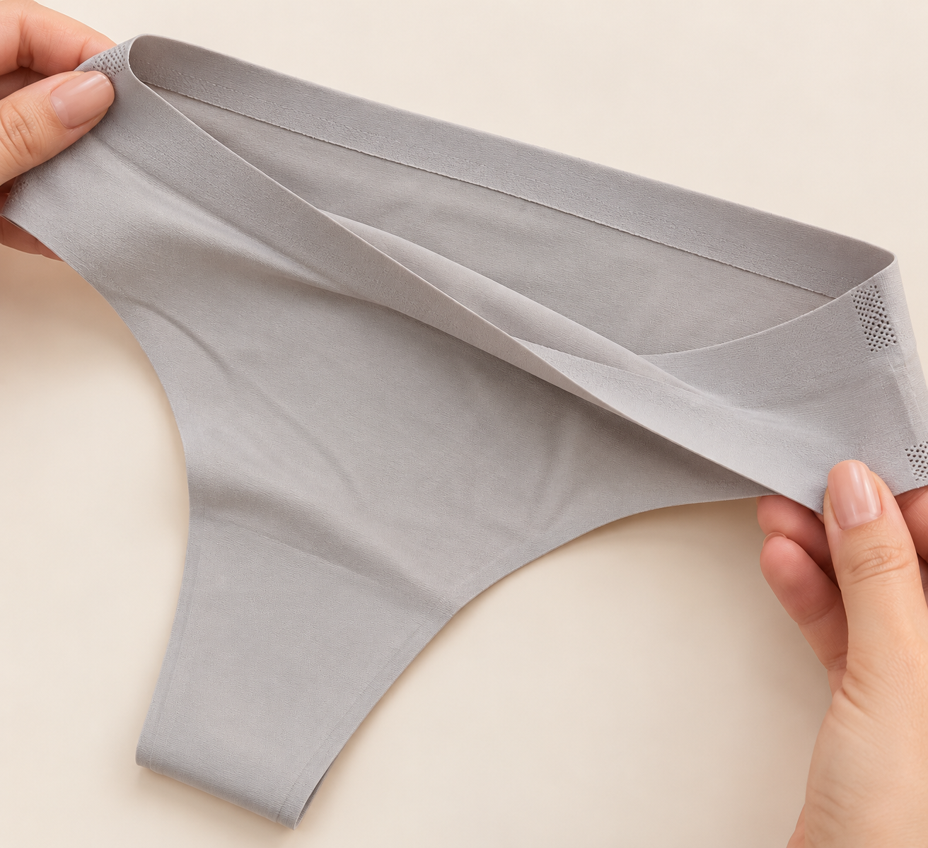 2601 Panty Fleur J-string
